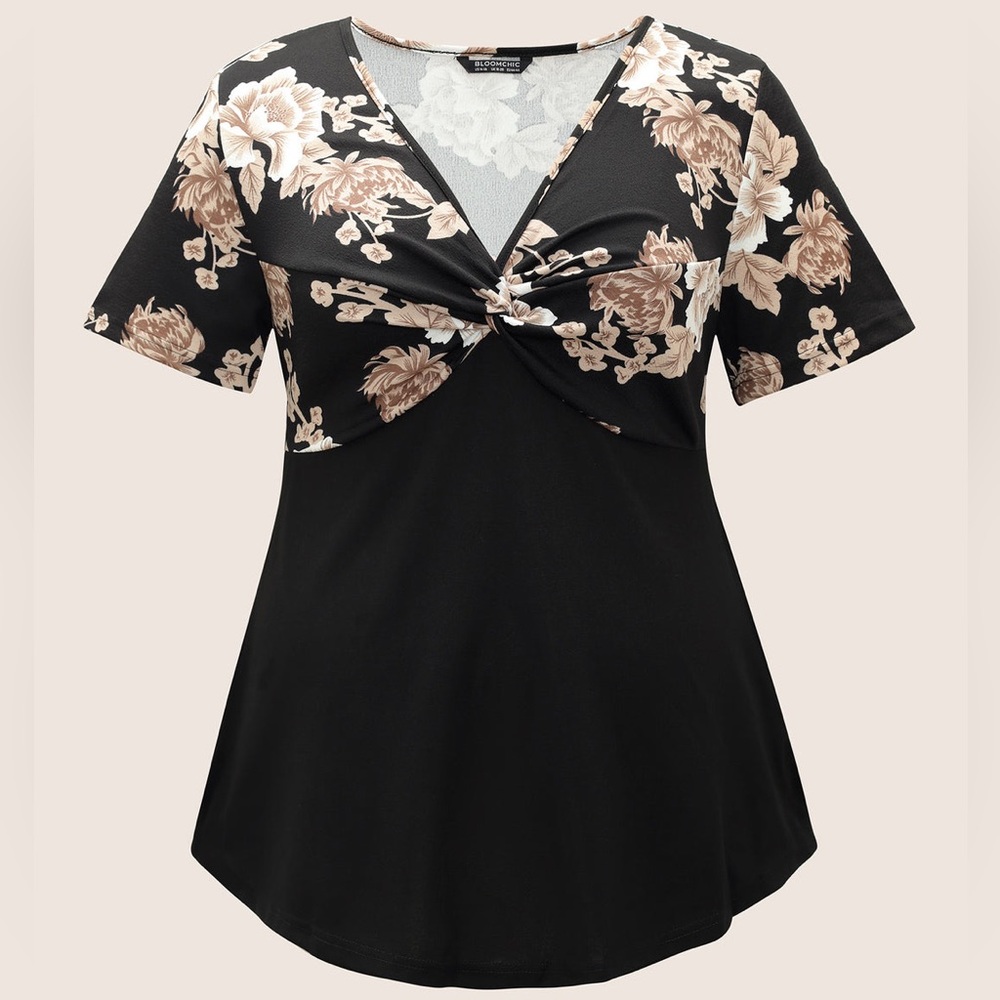 Bloomchic Floral Twist Front Asymmetrical Hem T-shirt Size 12/L